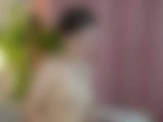 Live cam show with OneLaya - Moaning on Cam Slut