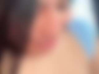 Live cam show with Piper - BBW Toys on CSO-WL