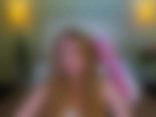 Live cam show with Stacy - Masturbate on live18s.com