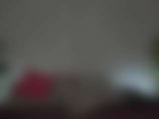 Live cam show with Stacy - Blonde Hair on Camsoda