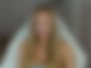 Live cam show with Stacy - Cute on crypto-cams