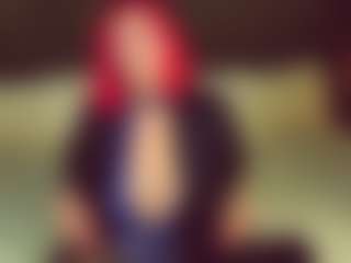 Live cam show with BettyDark - Red Hair on Camsoda