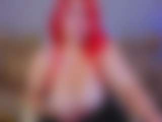 Live cam show with BettyDark - Hairy Pussy on Camming Site