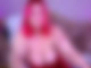 Live-camshow met BettyDark - Red Hair op Camsoda