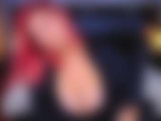 Live cam show with BettyDark - Lesbian on x69.live