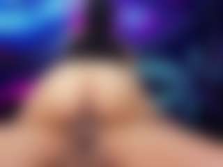Live cam show with Madison-camhot - Skinny on Camsoda