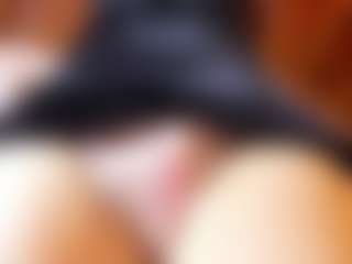 Live cam show with sofii-carter - Little on Camiplay Live