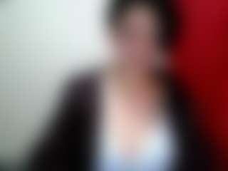Camelia Saenz's Live Sex Cam Show