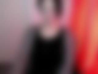 Live cam show with Camelia Saenz - Butt Plug on crypto-cams