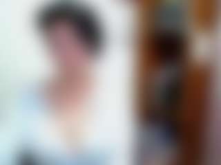 Camelia Saenz's Live Sex Cam Show
