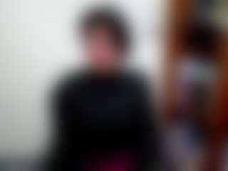 Live cam show with Camelia Saenz - Shaved on crypto-cams