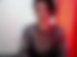 Camelia Saenz's Live Sex Cam Show