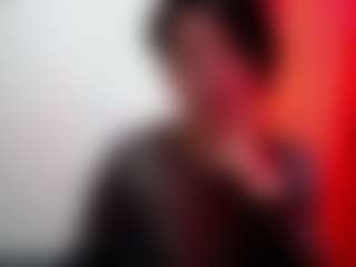 Live cam show with Camelia Saenz - Cute on Dolls Live