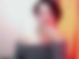 Live cam show with Camelia Saenz - Nipple Piercings on livesuperchat.net