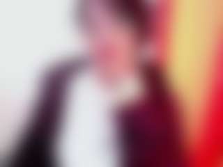 Live cam show with Camelia Saenz - Cute on Hubzter Live