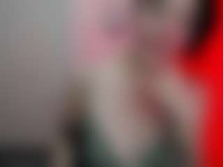 Camelia Saenz's Live Sex Cam Show