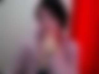Live cam show with Camelia Saenz - Solo on TottyGirls