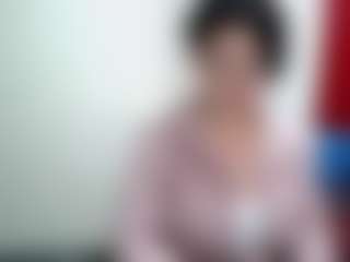 Live cam show with Camelia Saenz - Cute on Dolls Live