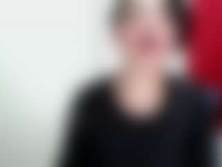 Camelia Saenz's Live Sex Cam Show