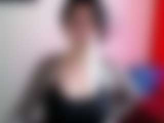 Camelia Saenz's Live Sex Cam Show
