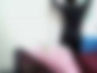 Camelia Saenz's Live Sex Cam Show