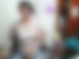 Camelia Saenz's Live Sex Cam Show