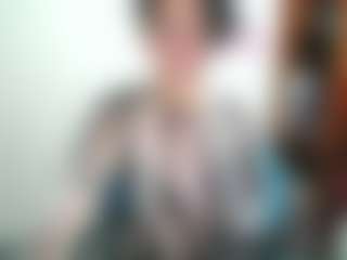 Live cam show with Camelia Saenz - Solo on Camming Site