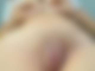 Live cam show with ElizabetthKitty - Spank Red Hair on Camming Site