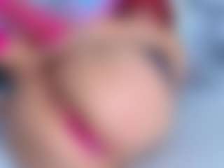 Live cam show with ElizabetthKitty - Petite on TeamSkeetLive