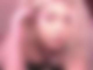 Live cam show with maddisonblush - Little on https://playwithruby.com
