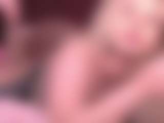Live cam show with maddisonblush - Petite Teen (18+) on Camsoda