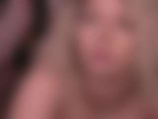 maddisonblush's Live Sex Cam Show