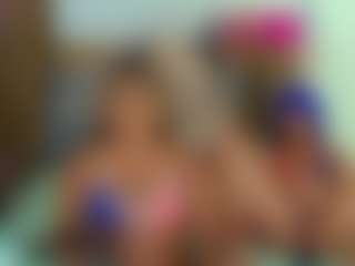 Live cam show with sara-brownn - Average on Camsoda