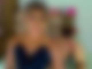 Live cam show with sara-brownn - Brown Eyes on Milf Play