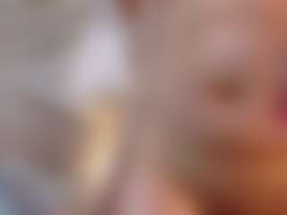 Sexyladyandhot's Live Sex Cam Show