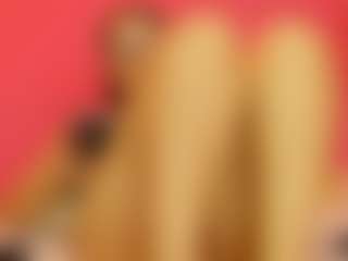 CoraChandler's Live Sex Cam Show