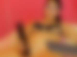 Live cam show with CoraChandler - Petite on Milfs Live
