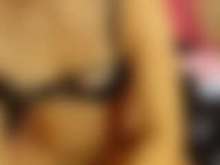 CoraChandler's Live Sex Cam Show