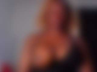 sexytits21's Live Sex Cam Show