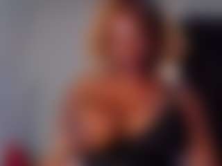sexytits21's Live Sex Cam Show