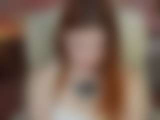 Live cam show with RedShine - Red Hair Teen (18+) on livesuperchat.net