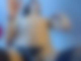 Catalinaa-Rosse's Live Sex Cam Show
