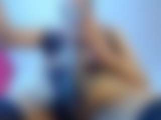 Live cam show with Catalinaa-Rosse - Black Hair on Camsoda