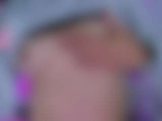 Live cam show with Isa-Diamond - Thin on Stripli.com