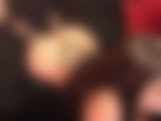 RhondaVines's Live Sex Cam Show