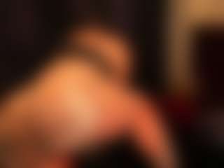 RhondaVines's Live Sex Cam Show