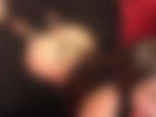 RhondaVines's Live Sex Cam Show