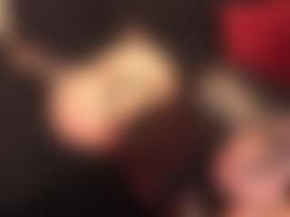 RhondaVines's Live Sex Cam Show
