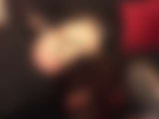 RhondaVines's Live Sex Cam Show