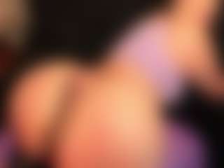 RhondaVines's Live Sex Cam Show